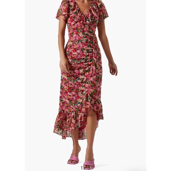 ASTR The Label Dress Size M Vilma Floral Ruffle Ruched Midi Red Pink Floral Boho - Picture 7 of 14